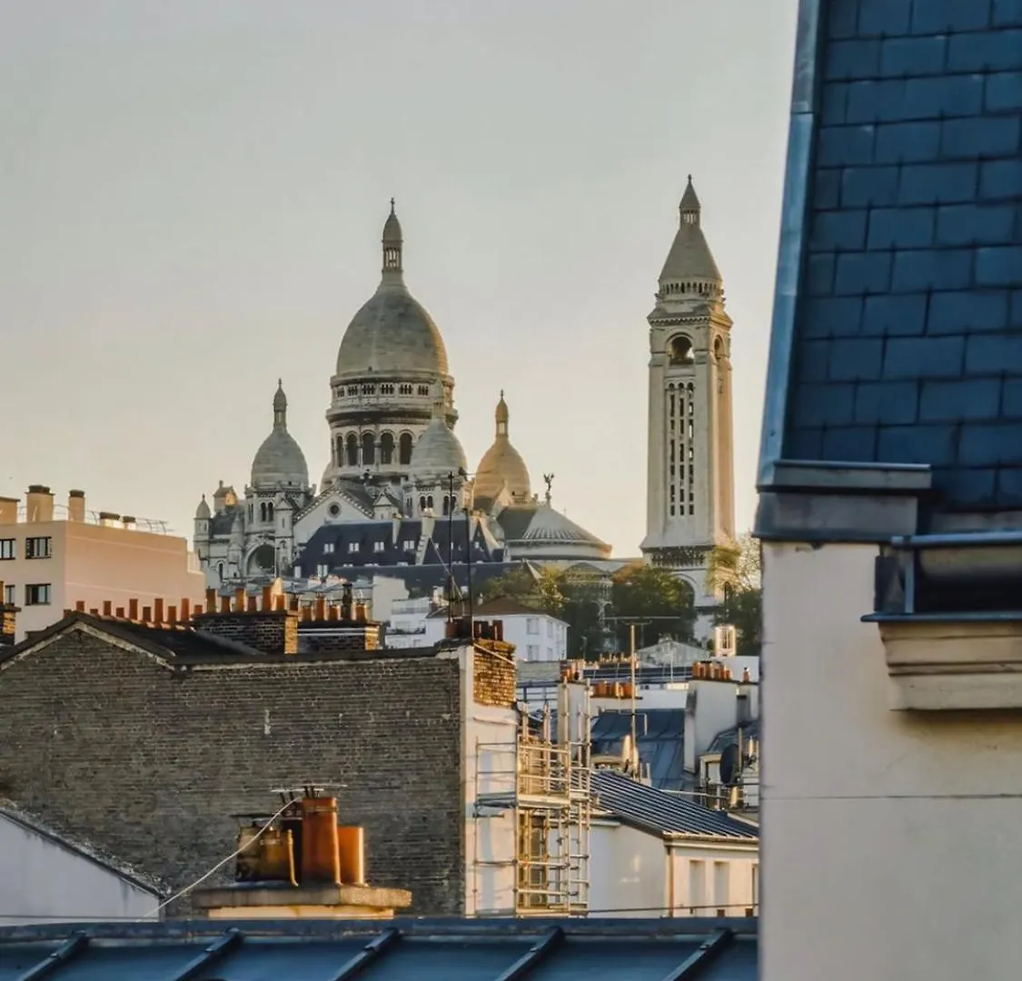 Particulier Montmartre 4*