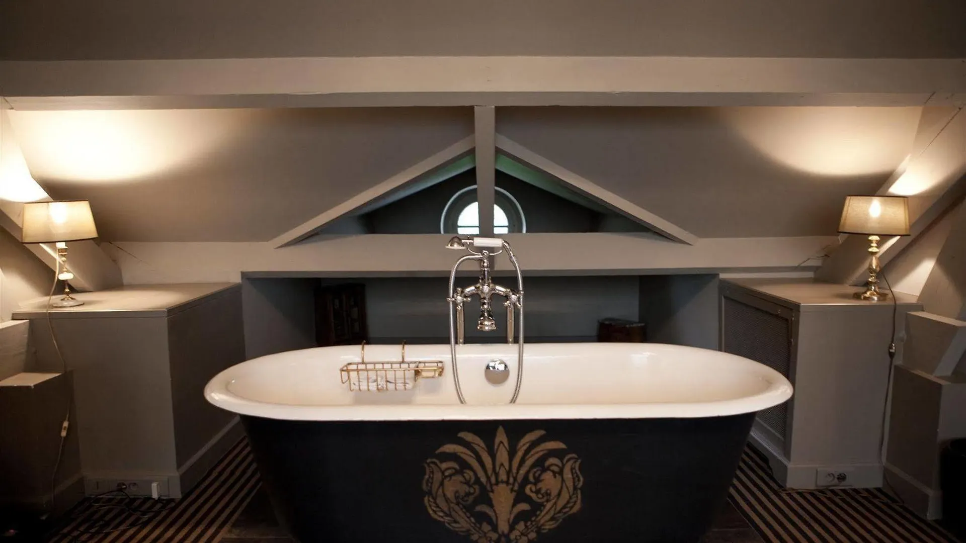 Particulier Montmartre Hotel 4*